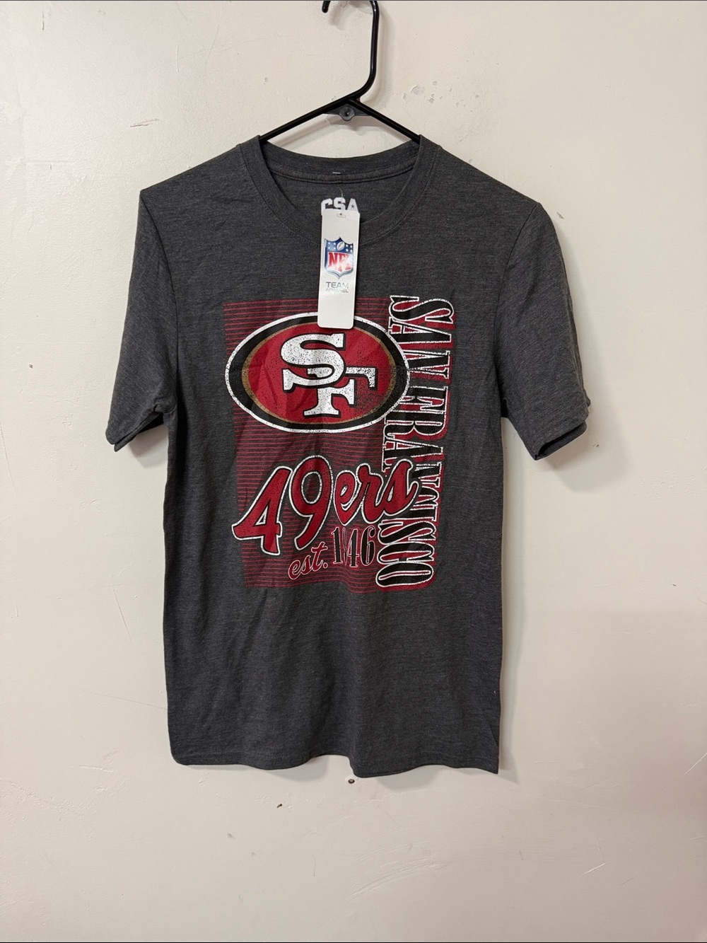 NFL San Francisco 49ers Charcoal and Red Graphic Tee